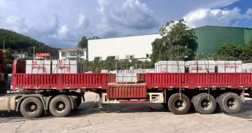 大连 芝麻灰花岗岩地铺石出货日常