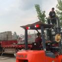 大连 黄金麻冰裂纹，地铺石装车