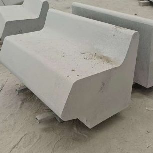 大连 芝麻白花岗岩异形坐凳，石凳