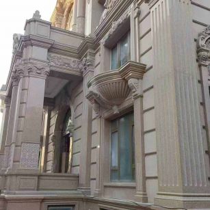 大连 黄金麻花岗岩光面别墅外墙干挂施工完成