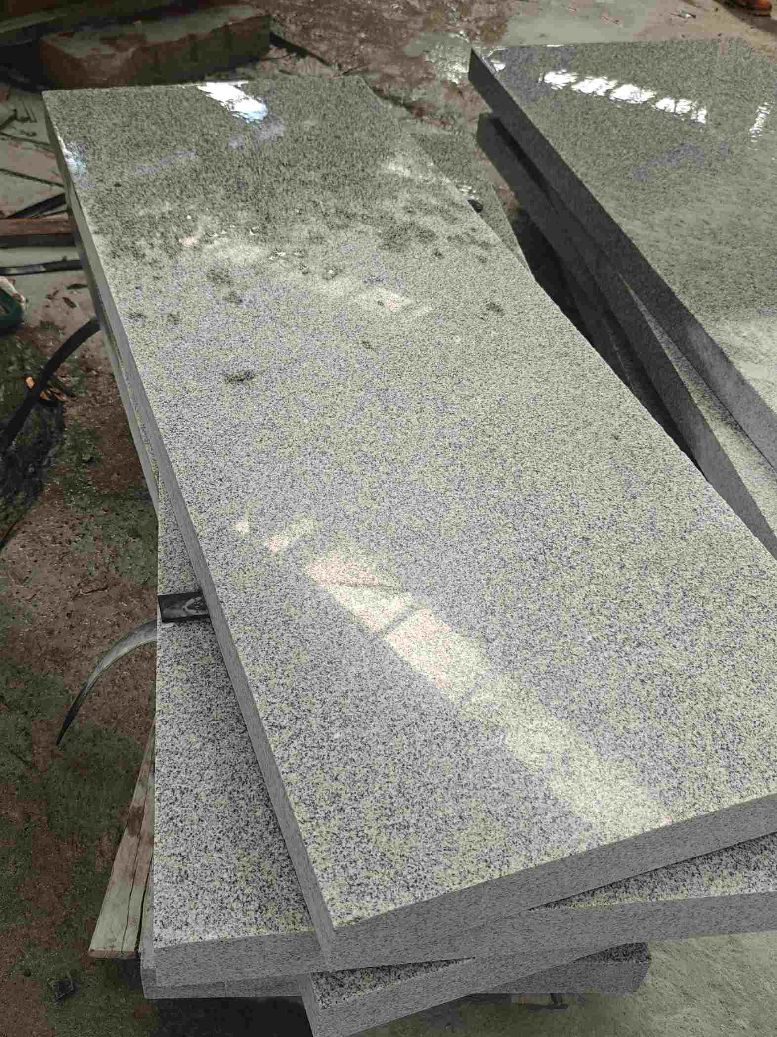 大连 芝麻白栏杆料半成品