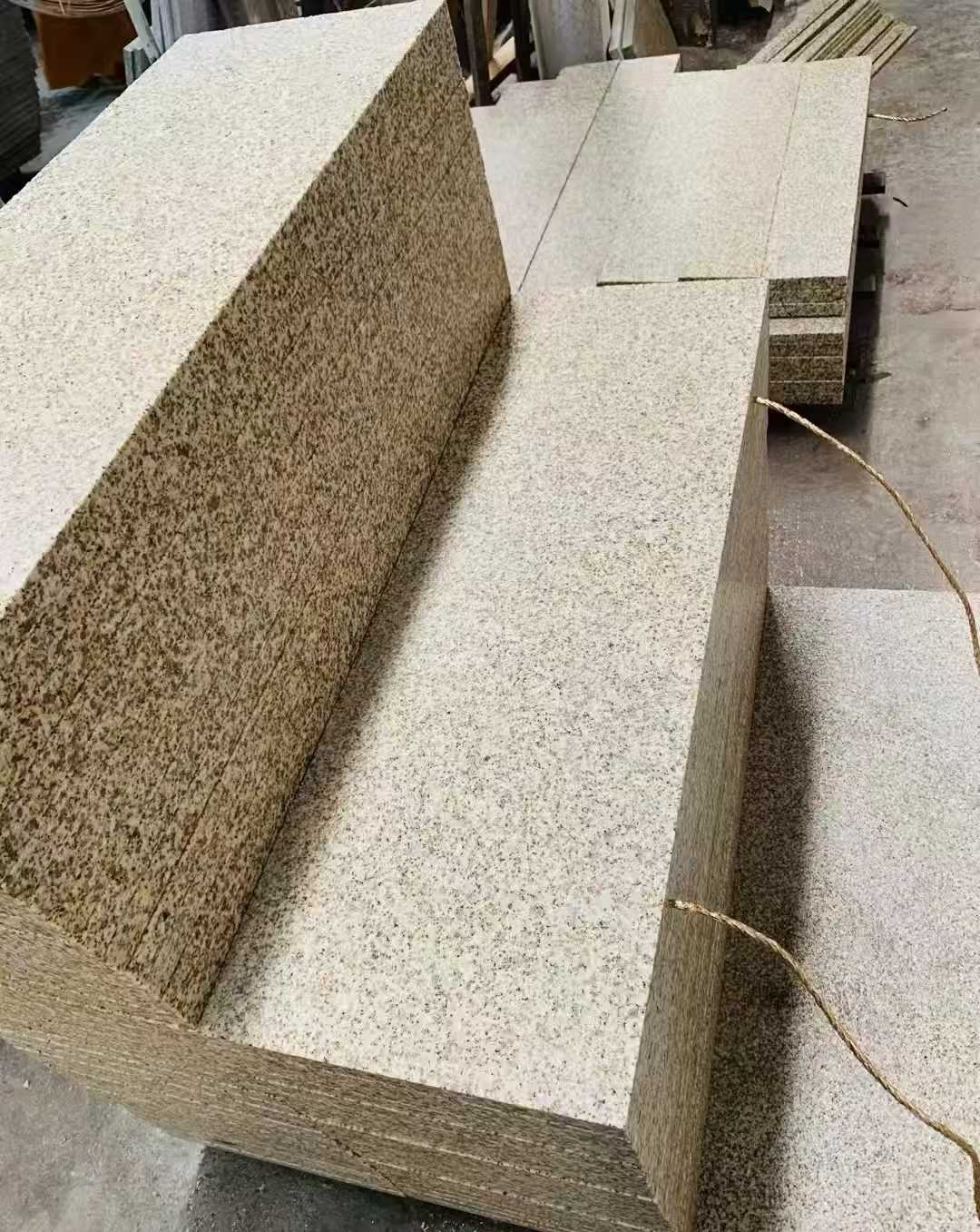 大连 黄金麻荔枝面外墙干挂成品