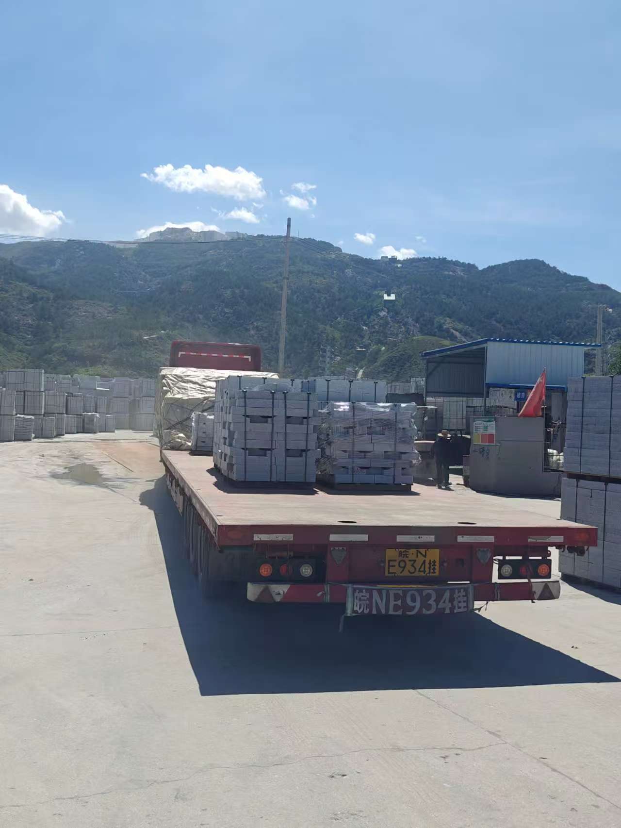 大连 芝麻白仿形路沿石，直形路沿石