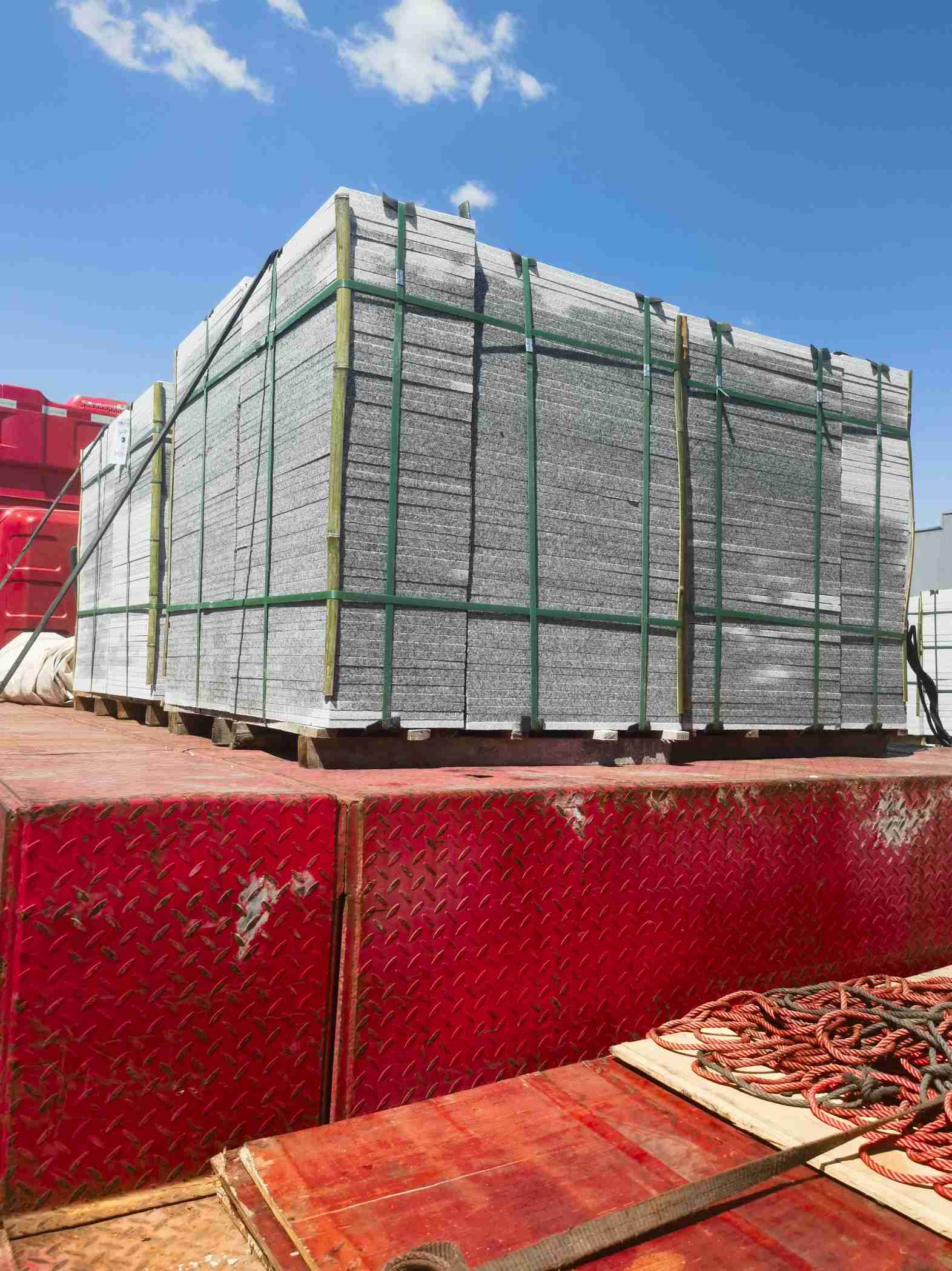 大连 芝麻白火烧规格板地铺石300*600/600*600